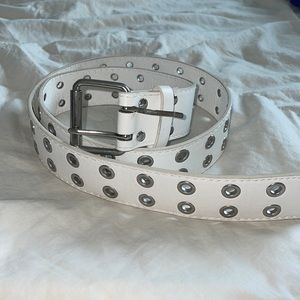 White Grommet Belt S/M